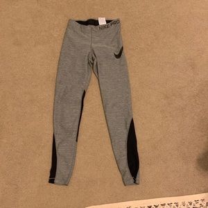 grey nike pro leggings